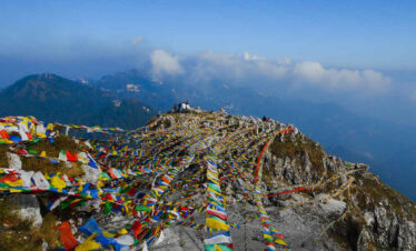 george everest trek mussoorie